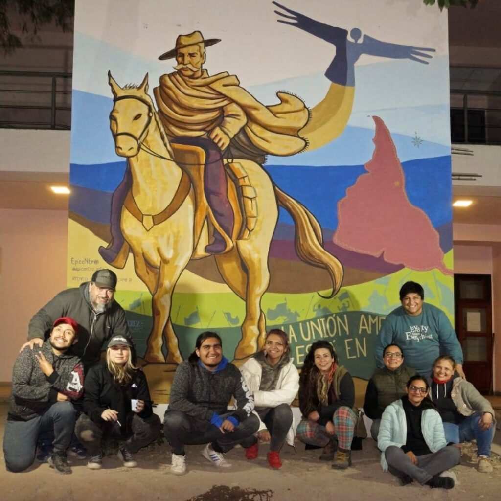 🎨»Taller "Arte y política en el muro: de la historia de la calle" foto ateneo 8